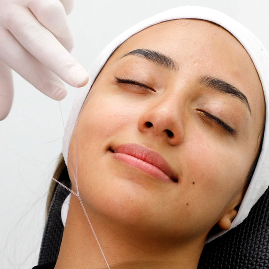 Depilación con hilo de Mentón